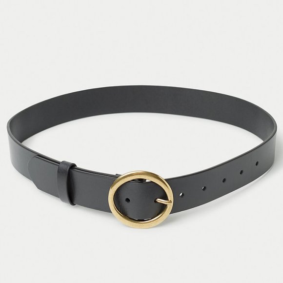 Aritzia Accessories - Wilfred Free NWOT Classic Belt